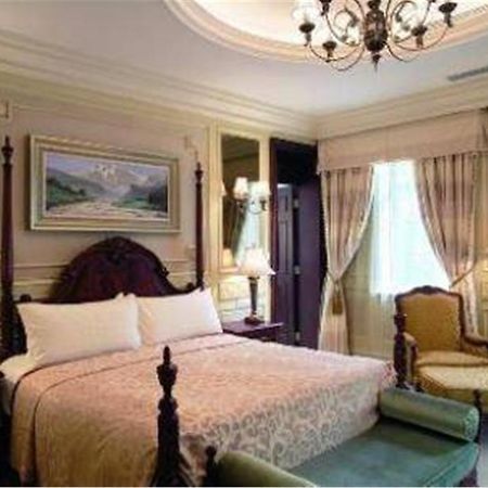 Bund Garden Hotel Шанхай Екстериор снимка