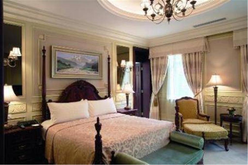 Bund Garden Hotel Шанхай Екстериор снимка